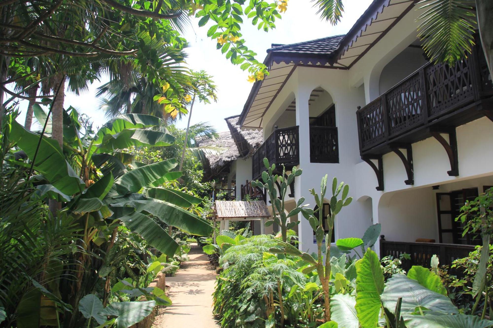 Langi Langi Beach Bungalows Nungwi Exterior photo